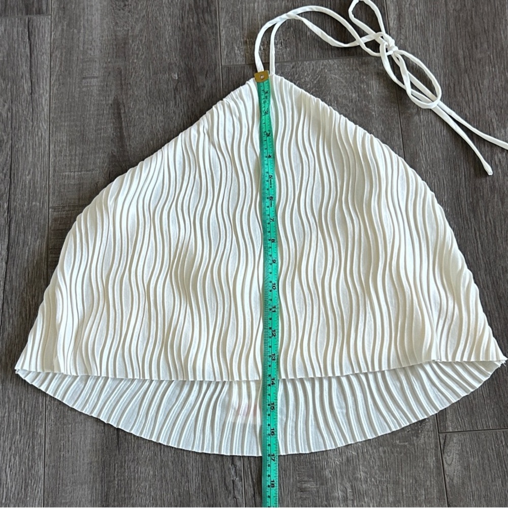 Dynamite Halter Top - Picture 8 of 8